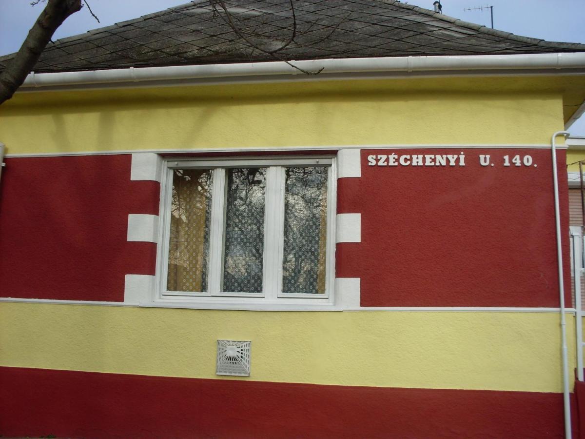 Kereki Retro Vendeghaz Apartment Kerekegyháza Екстериор снимка